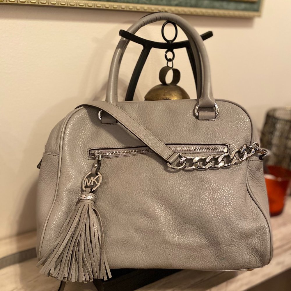 Michael Kors Knox Tassel Large Satchel Pearl Grey